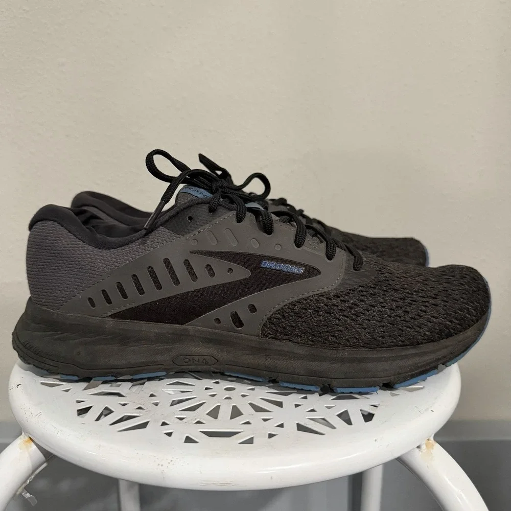 Brooks Range 2 Mens Size 10 Grey Blue Athletic Running Walking Shoes Sneakers